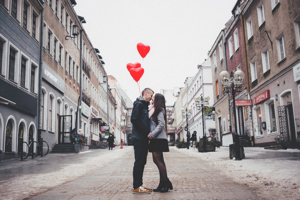 100 Questions to Ask Your Partner On Valentine's Day Date
